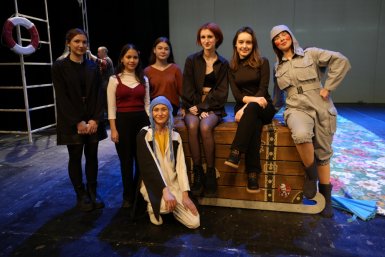 Впервые в Хабаровске свои спектакли представит Донецкий молодёжный театр Донецкий республиканский академический молодёжный театр